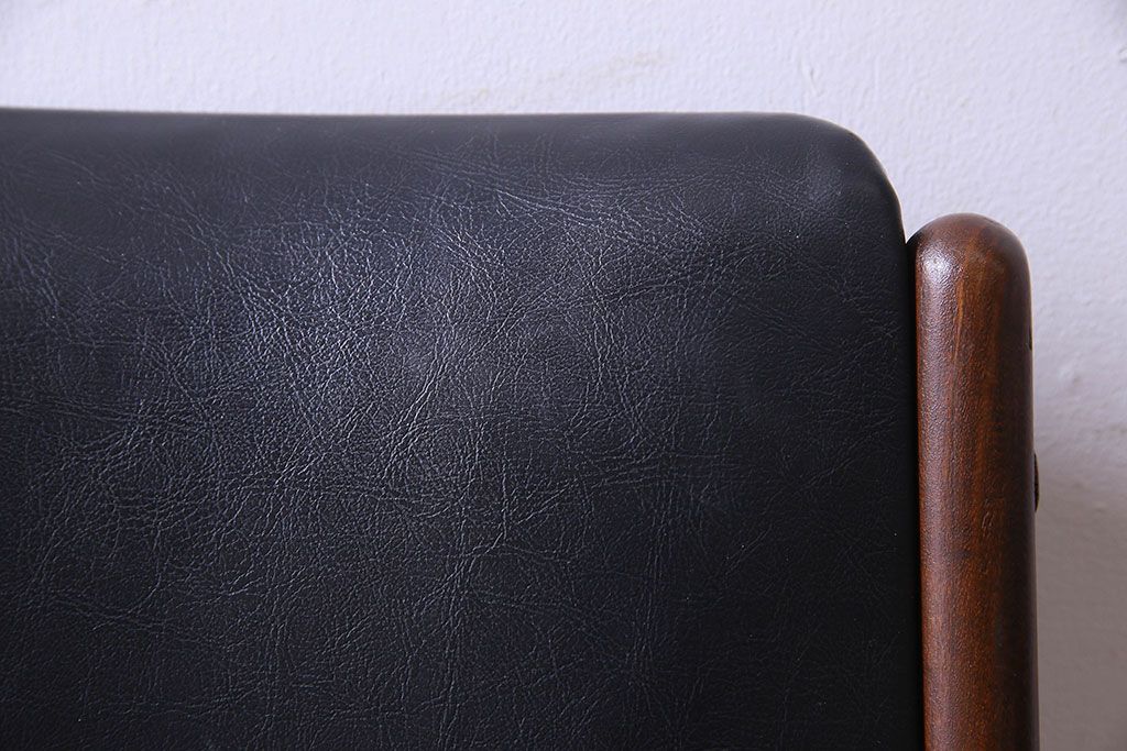 【K様ご成約済み】北欧家具　チーク材　シックなカラーのクッションチェア(ダイニングチェア、椅子)