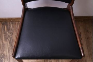 【K様ご成約済み】北欧家具　チーク材　シックなカラーのクッションチェア(ダイニングチェア、椅子)