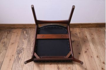 【K様ご成約済み】北欧家具　チーク材　シックなカラーのクッションチェア(ダイニングチェア、椅子)