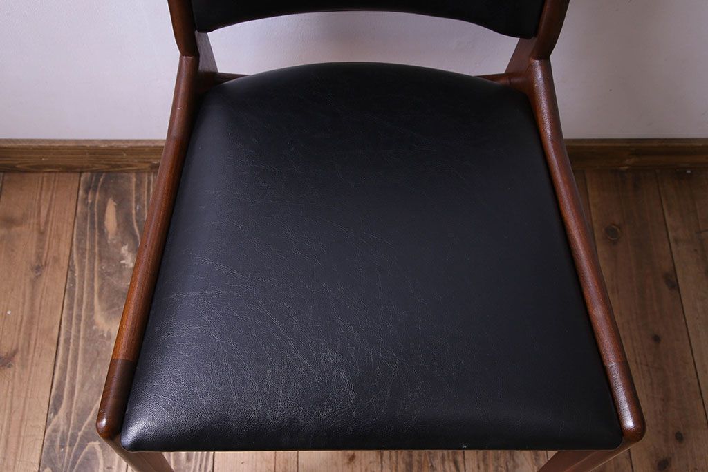 【K様ご成約済み】北欧家具　チーク材　シックなカラーのクッションチェア(ダイニングチェア、椅子)(1)