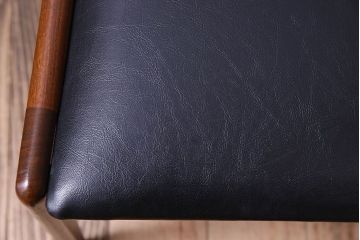 【K様ご成約済み】北欧家具　チーク材　シックなカラーのクッションチェア(ダイニングチェア、椅子)(1)