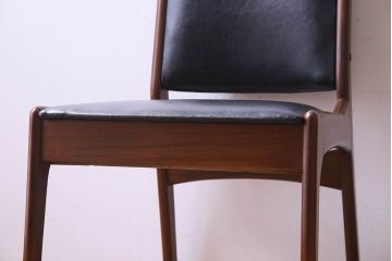 【K様ご成約済み】北欧家具　チーク材　シックなカラーのクッションチェア(ダイニングチェア、椅子)(1)