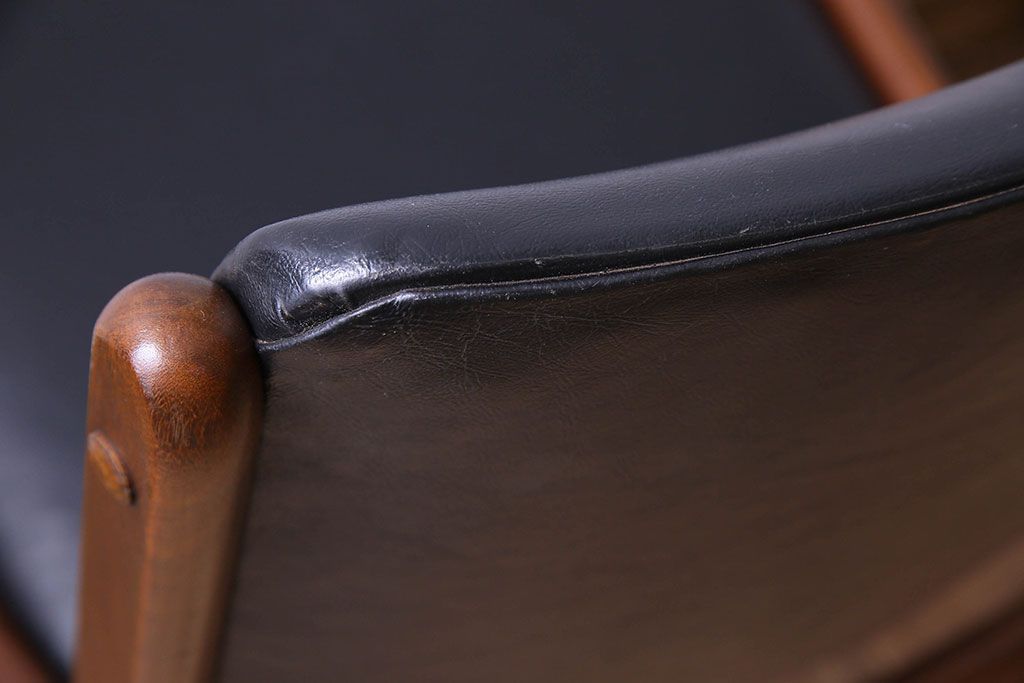 【K様ご成約済み】北欧家具　チーク材　シックなカラーのクッションチェア(ダイニングチェア、椅子)(1)