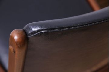 【K様ご成約済み】北欧家具　チーク材　シックなカラーのクッションチェア(ダイニングチェア、椅子)(1)