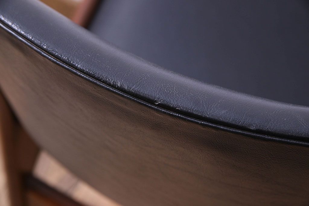 【K様ご成約済み】北欧家具　チーク材　シックなカラーのクッションチェア(ダイニングチェア、椅子)(1)