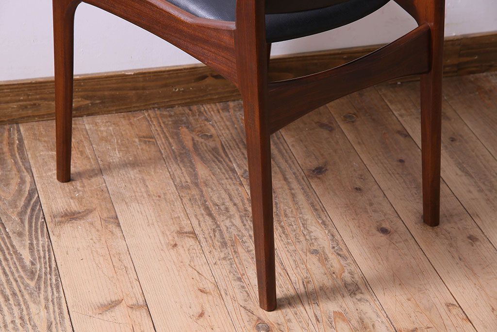 【K様ご成約済み】北欧家具　チーク材　シックなカラーのクッションチェア(ダイニングチェア、椅子)(1)