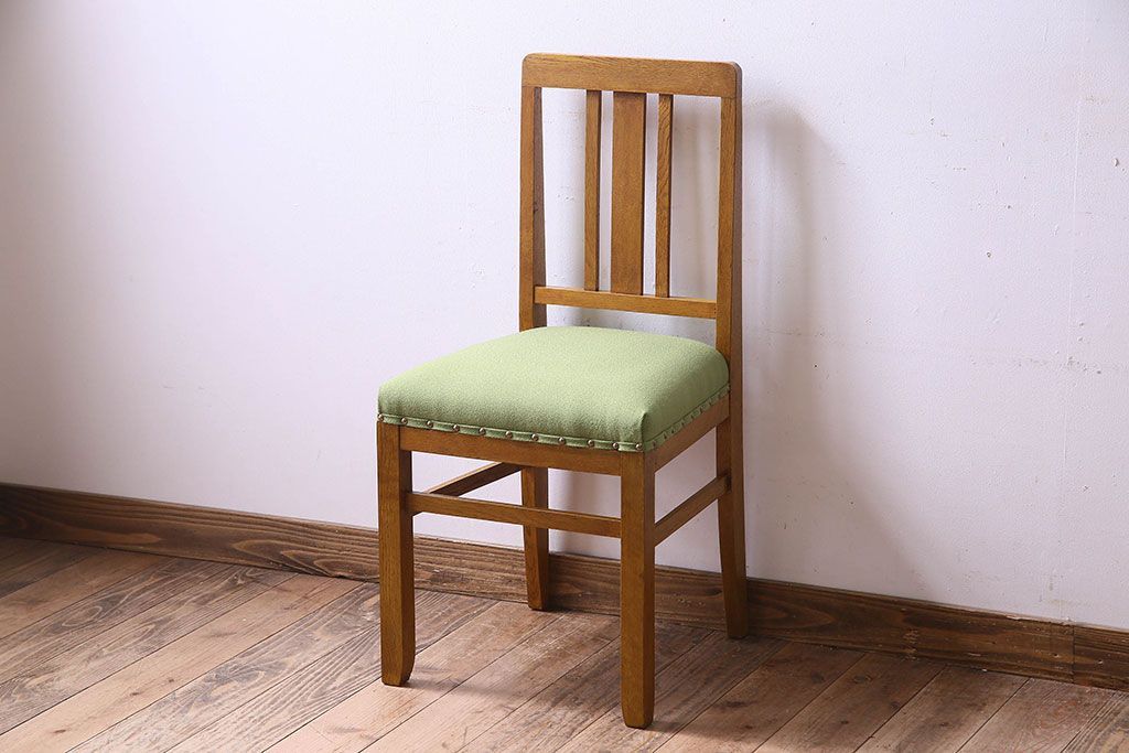 レトロ家具　昭和レトロ　ナラ材　明るい色味が素敵なチェア(椅子、ダイニングチェア)