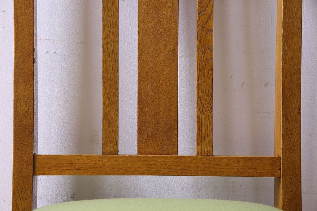 レトロ家具　昭和レトロ　ナラ材　明るい色味が素敵なチェア(椅子、ダイニングチェア)