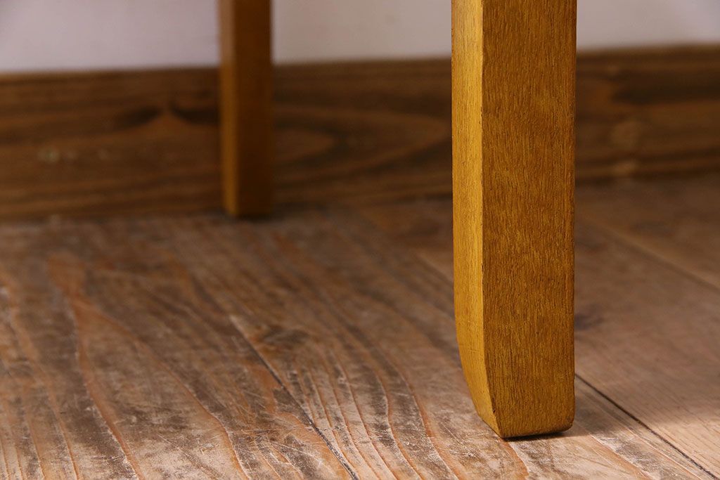 レトロ家具　昭和レトロ　ナラ材　明るい色味が素敵なチェア(椅子、ダイニングチェア)