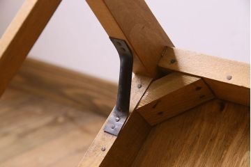 レトロ家具　昭和レトロ　ナラ材　落ち着いた色味が素敵なチェア(椅子、ダイニングチェア)