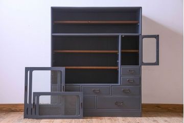 ペイント家具　気泡ガラス入り　シックなカラーが素敵な収納棚(戸棚、食器棚)