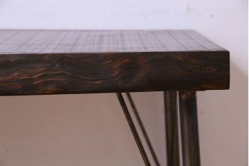 レトロ家具　 昭和レトロ　天板一枚板　古い檜材の鉄脚ローテーブル(アイアンテーブル、鉄脚ベンチ、アイアンベンチ)(1)