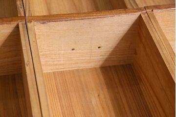 レトロ家具　昭和レトロ　薄型　古い栓材で作られた片袖机(ワークデスク、在宅ワーク、在宅用、学習机)