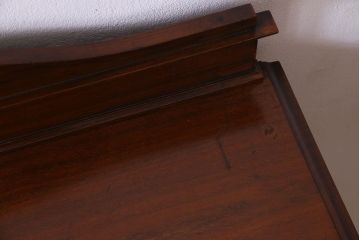 アンティーク家具　フランスアンティーク　ウォールナット材　上品なデザインのチェスト(引き出し)