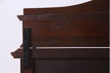 アンティーク家具　フランスアンティーク　ウォールナット材　上品なデザインのチェスト(引き出し)