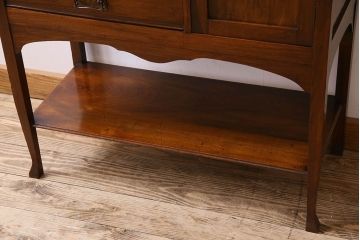 アンティーク家具　フランスアンティーク　ウォールナット材　上品なデザインのチェスト(引き出し)