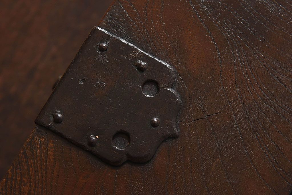 アンティーク雑貨　古民具・骨董　欅材　立派な金具が印象的な硯箱(小引き出し、小箱、小物入れ、木箱)