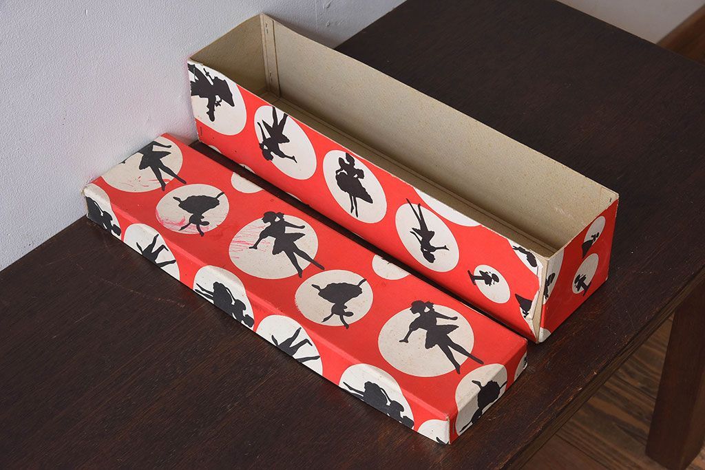 アンティーク雑貨　昭和レトロ　可愛らしいポーズ人形(文化人形)