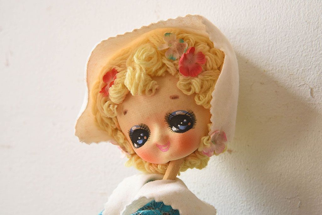 アンティーク雑貨　昭和レトロ　可愛らしいポーズ人形(文化人形)