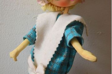 アンティーク雑貨　昭和レトロ　可愛らしいポーズ人形(文化人形)