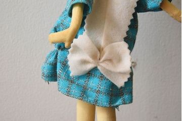 アンティーク雑貨　昭和レトロ　可愛らしいポーズ人形(文化人形)