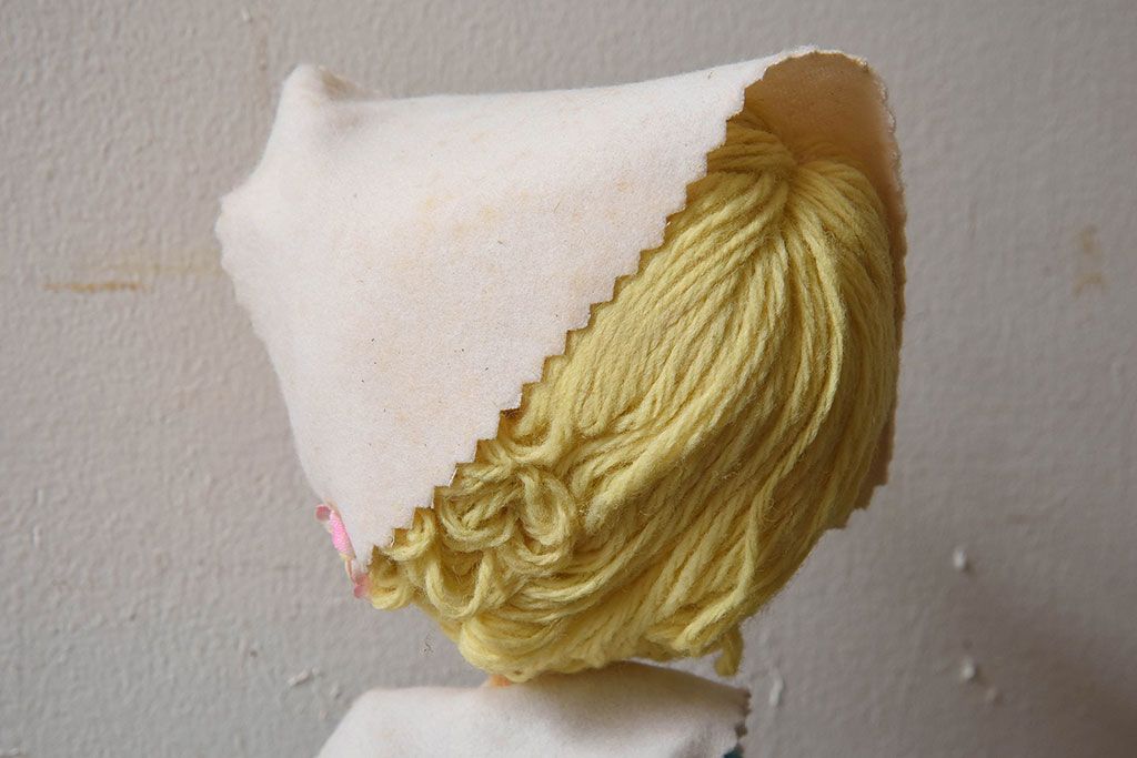 アンティーク雑貨　昭和レトロ　可愛らしいポーズ人形(文化人形)