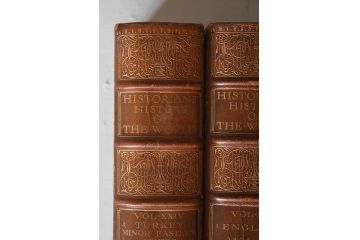 アンティーク雑貨　イギリスアンティーク　The Historians' History of the World　本(洋書、古書、英字本)3冊セット