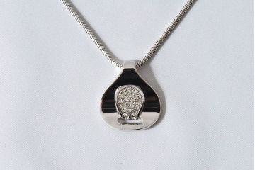 アンティーク雑貨　フランスビンテージ　GIVENCHY(ジバンシー)製　1978年　ネックレス