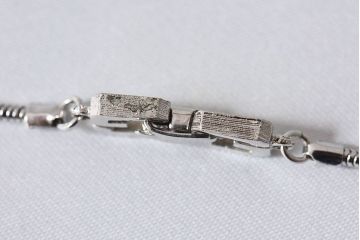 アンティーク雑貨　フランスビンテージ　GIVENCHY(ジバンシー)製　1978年　ネックレス