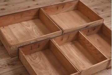 アンティーク家具　和製アンティーク　前面欅材　結霜ガラス入り!サイドボード(収納箪笥、収納棚、ローボード)