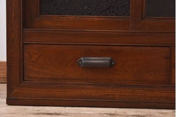 アンティーク家具　和製アンティーク　前面欅材　結霜ガラス入り!サイドボード(収納箪笥、収納棚、ローボード)