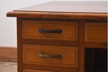 アンティーク家具　高級品　タモ材製の上質な両袖机(文机、在宅ワーク、在宅用デスク、作業台)