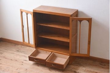 レトロ家具　昭和レトロ　本箱(収納棚、飾り棚、食器棚、ブックケース)
