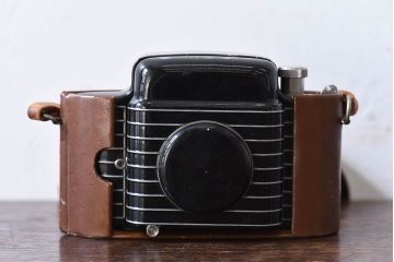 アンティーク雑貨　クラシックカメラ　Eastman Kodak社　ケース付き　Kodak Bantam Special(コダックバンタムスペシャル)