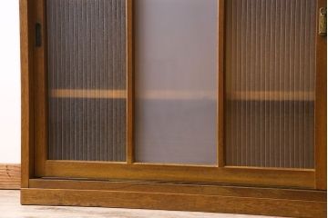 レトロ家具　昭和レトロ　薄型　モール・すりガラス入りの収納棚(戸棚、食器棚、本箱、ブックケース)