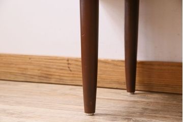 北欧家具　ビンテージ　ローズウッド材　Greaves & Thomas社製のサイドボード(サイドキャビネット)