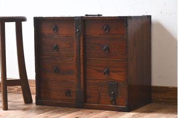 アンティーク家具　和製アンティーク　総桐材　上質な作りの小箪笥(手元箪笥、小引き出し、小物収納箱、桐箪笥、桐たんす)