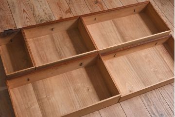 アンティーク家具　和製アンティーク　総桐材　上質な作りの小箪笥(手元箪笥、小引き出し、小物収納箱、桐箪笥、桐たんす)