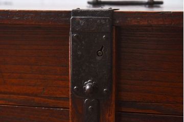アンティーク家具　和製アンティーク　総桐材　上質な作りの小箪笥(手元箪笥、小引き出し、小物収納箱、桐箪笥、桐たんす)
