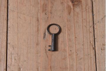 アンティーク家具　和製アンティーク　総桐材　上質な作りの小箪笥(手元箪笥、小引き出し、小物収納箱、桐箪笥、桐たんす)