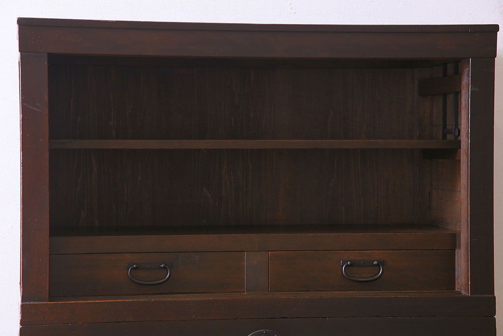 アンティーク家具　古民具・骨董　横桟引き戸　和の趣溢れる美濃帳場箪笥(収納箪笥、収納棚)