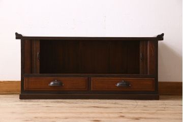 アンティーク家具　古民具・骨董　珍しいシャッター扉(蛇腹扉)式の置き床(収納棚、ローボード)
