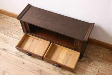 アンティーク家具　古民具・骨董　珍しいシャッター扉(蛇腹扉)式の置き床(収納棚、ローボード)