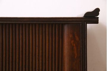 アンティーク家具　古民具・骨董　珍しいシャッター扉(蛇腹扉)式の置き床(収納棚、ローボード)