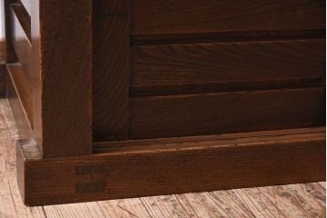 アンティーク家具　古民具・骨董　最上級品　総欅材製の越後帳場箪笥(銭戸棚、収納箪笥)