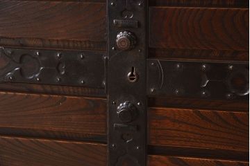 アンティーク家具　古民具・骨董　最上級品　総欅材製の越後帳場箪笥(銭戸棚、収納箪笥)