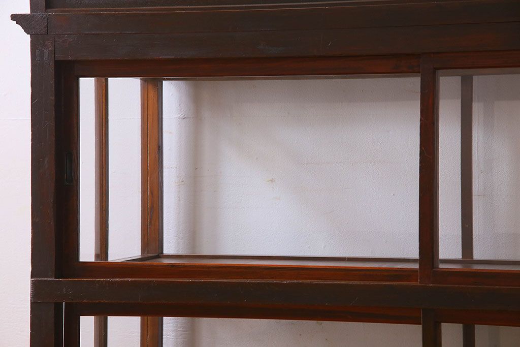 アンティーク家具 大正ロマン 珍しいデザインの大型ショーケース(ガラスケース、飾り棚、陳列棚)