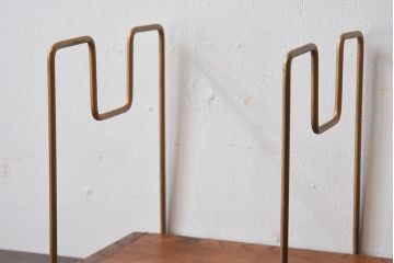 アンティーク雑貨　昭和レトロ　古い栓材製の本立て(2)