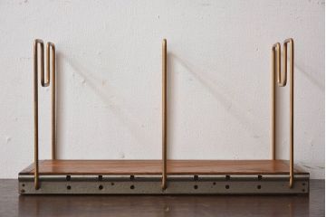 アンティーク雑貨　昭和レトロ　古い栓材製の本立て(2)