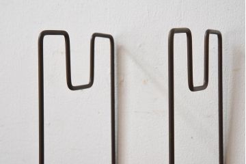 アンティーク雑貨　昭和レトロ　古い栓材製の本立て(3)